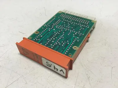 USED SIEMENS 6ES5 374-0AA11
