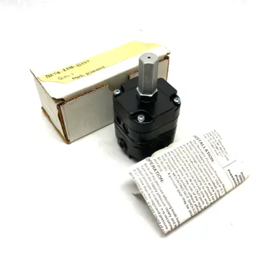 USED NUMATICS PRECISION PRESSURE REGULATOR