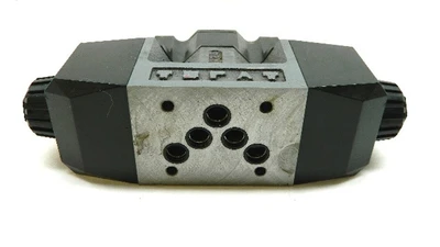 USED TOKIMEC DG4V-5-6C-M-PL-B-6-40