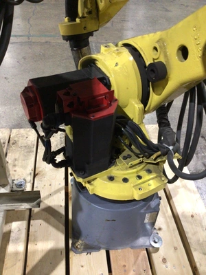 Used 2016 FANUC ArcMate 120iC + R-30iA Robots Michigan US | iGAM Industrial Marketplace #45021