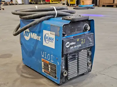 Used MILLER XMT 304 CC/CV Mig Welders British Columbia CA | Lenmark #1486871