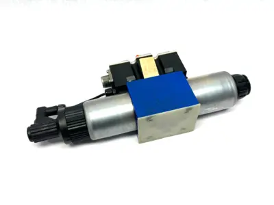 USED REXROTH PROPORTION. DIRECTIONAL VALVE 4WREE10V50-2X/G24K31/A1V