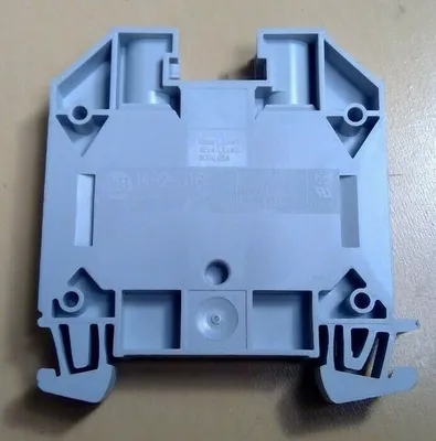 Allen-Bradley 1492-J16 Terminal Block 4D
