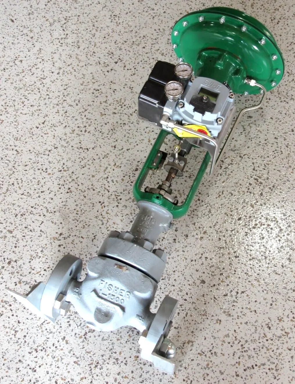 NEW FISHER SVI2-3112312 ACTUATOR CONTROL VALVE 1" SVI231123121 SIZE 40 667 HPS