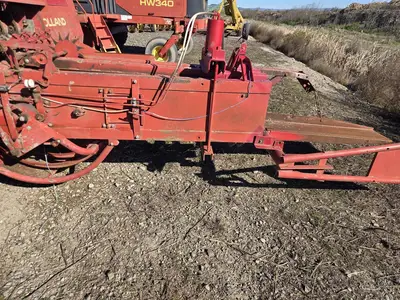 USED 1987 NEW HOLLAND HAYLINER 505