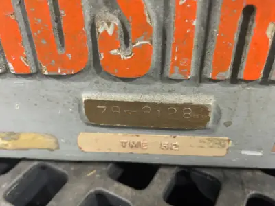 Sundstrand  Center Bench