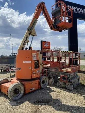 Used JLG E300AJP Manlifts Iowa US | Bryan Heavy Equipment #183520