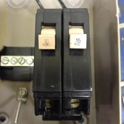 USED CUTLER HAMMER CH2A
