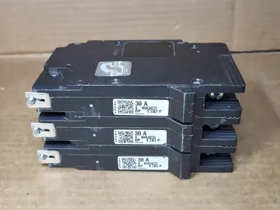 USED SQUARE D EDB34030