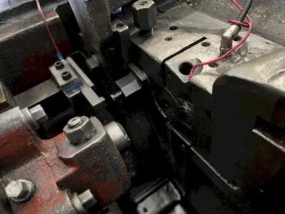 USED NATIONAL 320