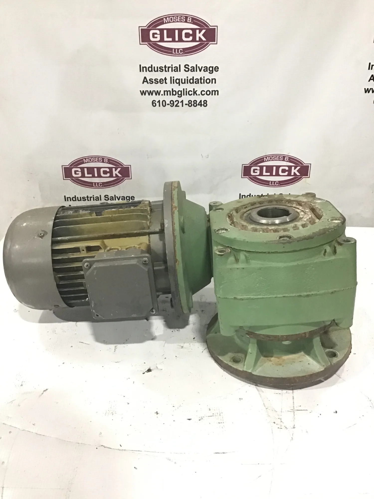 Lenze Gearbox GA6-220 Speed Reducer w/ Motor