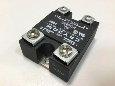 USED CRYDOM HD4825