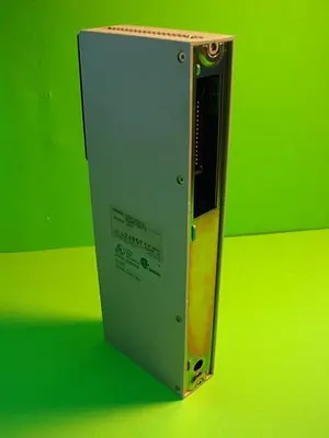 USED OMRON C500-OD213