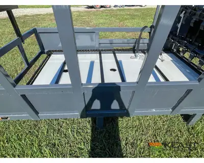 Used ART'S WAY _UNKNOWN_ Bale Choppers - Feeders Iowa US | Keast Enterprises #1359988