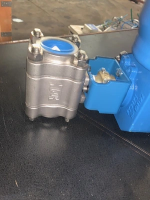 1.5" Jamesbury Ball Valve Air Operated Stainless New Storeroom Spare