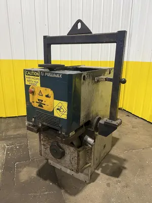 USED PULLMAX