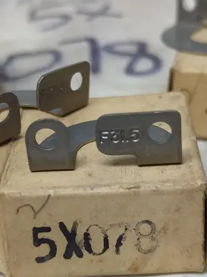 New | in-Stock DAYTON 5X078 Miscellaneous Equipment (Electrical & Power) | Surplus Asset Holdings #1192517