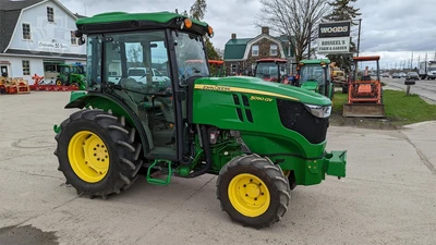 USED 2017 JOHN DEERE 5090GV