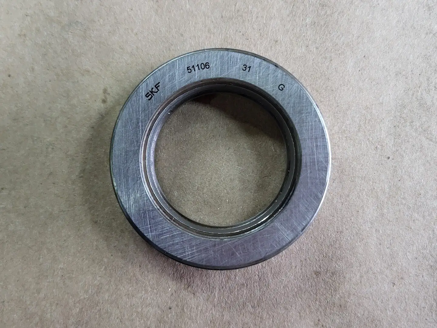 NEW SKF 51106