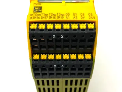 Used Pilz Pilz PNOZ mm0p Compact Configurable Mini-Base Safety Controller PLC Processors Michigan US | Maverick Industrial Sales #1389231