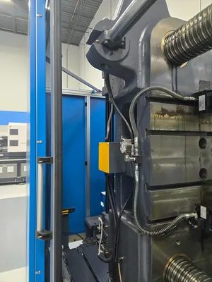 2023 LS MTRON LSG-600H-i35a Horizontal Plastic Injection Molding Machines | JYC MACHINERY (6)