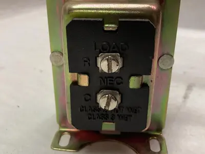 New | in-Stock HONEYWELL AT140A 1000 Miscellaneous Equipment (Electrical & Power) Ohio US | Surplus Asset Holdings #1209068