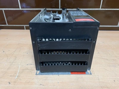 Danfoss VLT6006 HVAC Drive GT4CN1STR3DLF00A00C0 3.7kW/5Hp 380/460VAC Garantie