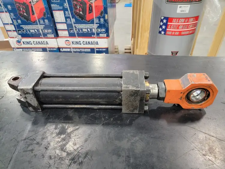 Used PARKER FILTRATION _UNKNOWN_ Parts (Hydraulics and Pneumatics) British Columbia CA | Lenmark #266383