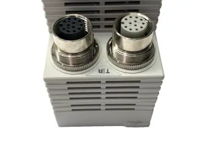 Used KEYENCE Safety Relay Terminal 24VDC BROKEN SCREW MOUNTS Relays & Switches Michigan US | Maverick Industrial Sales #1395618
