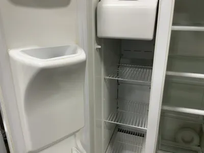 Used FRIGIDAIRE FRS3R3EW1 Refrigerators Michigan US | Miedema Asset Management Group #1411162