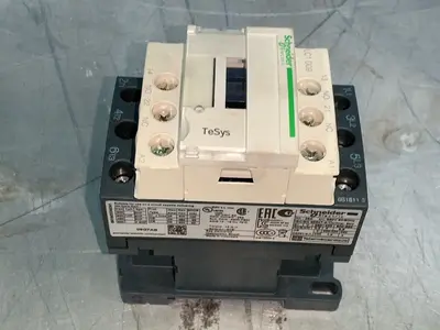 Used SCHNEIDER ELECTRIC LC1D09G7 PLC Contactors Ohio US | HGR 24 #1518471