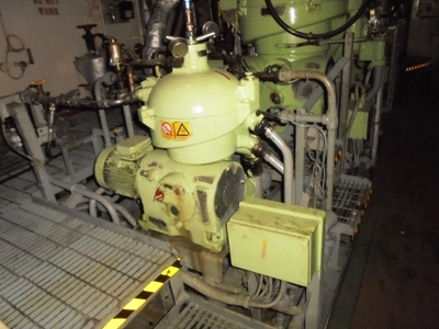 (2) Westfalia OSB 35-0136-066 oil purifiers, SS.