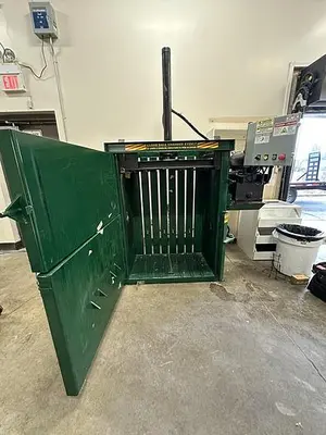 USED 2023 PTR 420HD VERTICAL BALER