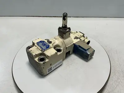 USED VICKERS DG4V-3-OB-P-L-T-10-JA-S310
