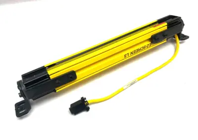 SLLE23-350-S, 808929 | Banner SLLE23-350-S EZ-SCREEN LS Light Curtain Emitter Heavy-Duty Type 4 808929 - Used