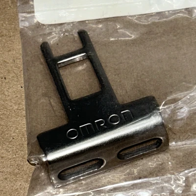 NEW Omron D4DS-K2