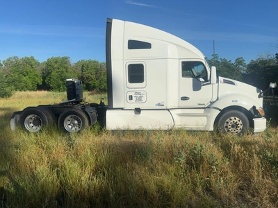 Used 2020 KENWORTH T680 Conventional trucks California US | Revelation Machinery #1277592