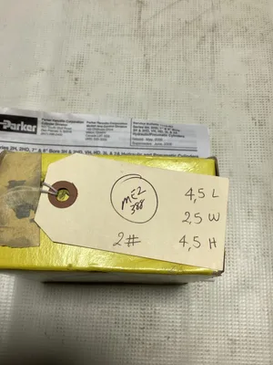 Parker RG2HLTS301; 3″ Hydraulic Rod Gland Cylinder Kit -NIB
