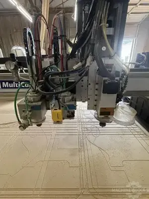 USED 2013 MULTICAM 3000 SERIES