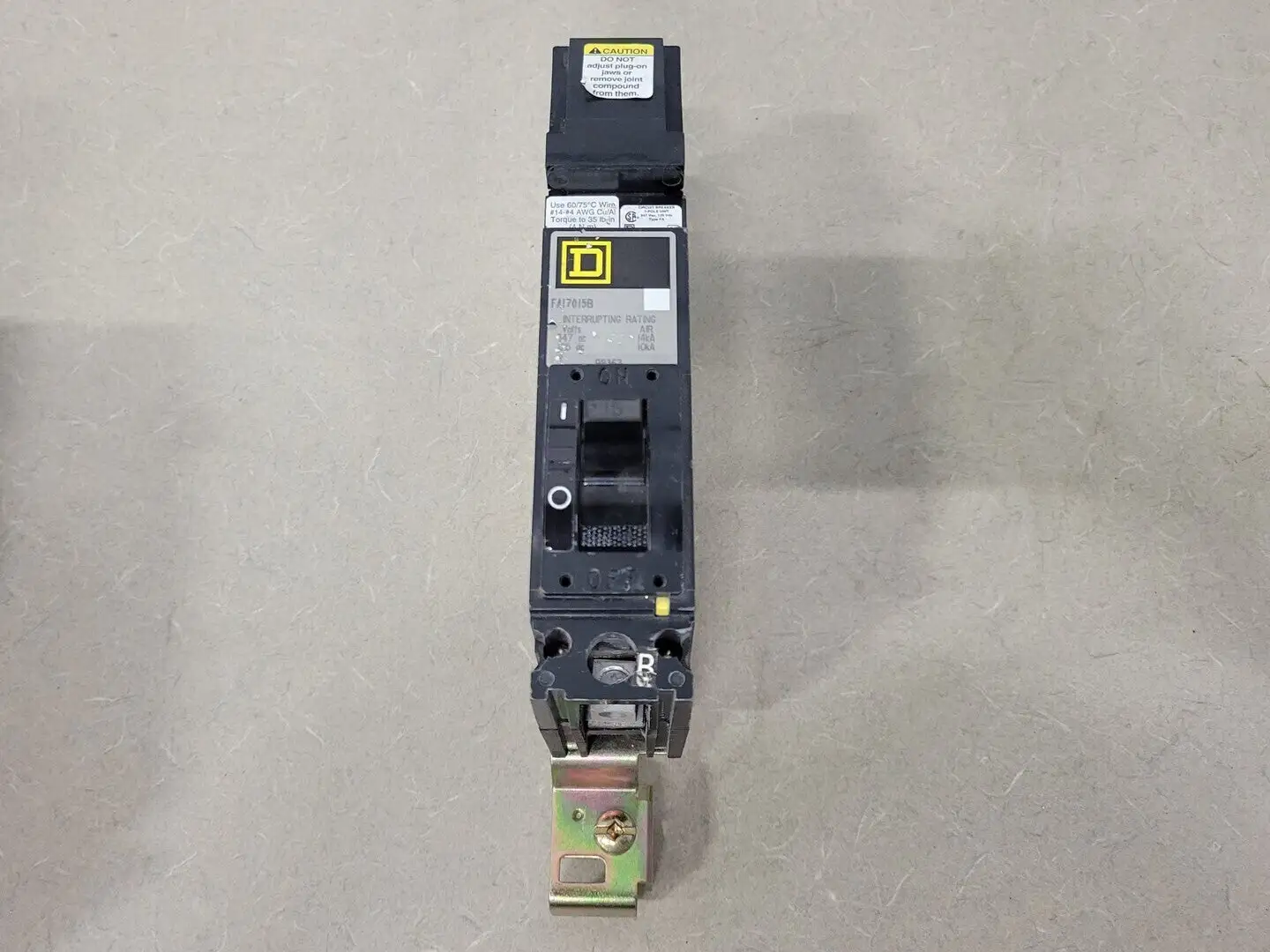 USED SQUARE D FH17015B