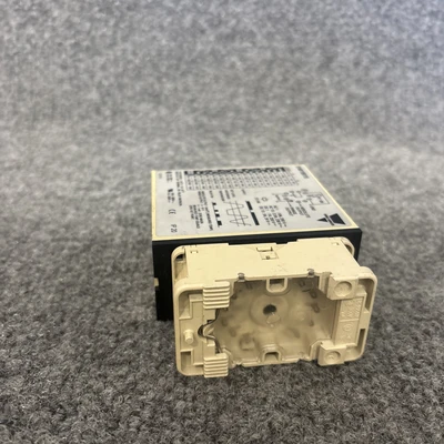 Used Carlo Gavazzi ["PT100 S1481156115", "S1481156115"] Temperature Controls California US | Davliegogo LLC #1707089