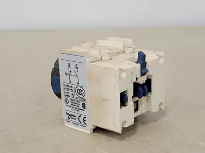 USED TELEMECANIQUE LADS2
