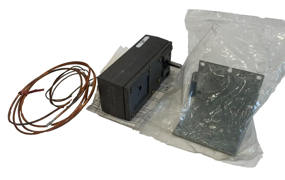 NEW SIEBE TK-4012 PNEUMATIC THERMOSTAT TK4012