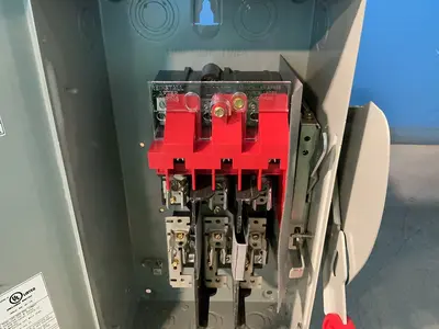 Used 2017 EATON DH322FGK Switchgears Ohio US | HGR 24 #1561784