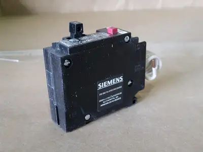New | in-Stock SIEMENS QE115H Switchgears British Columbia CA | Lenmark #239102