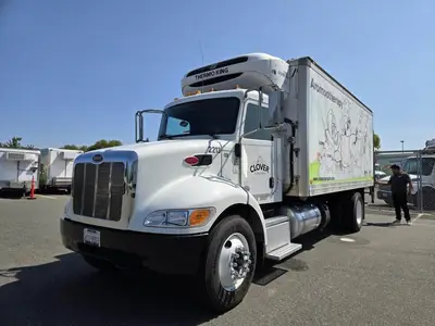 USED 2021 PETERBILT 330