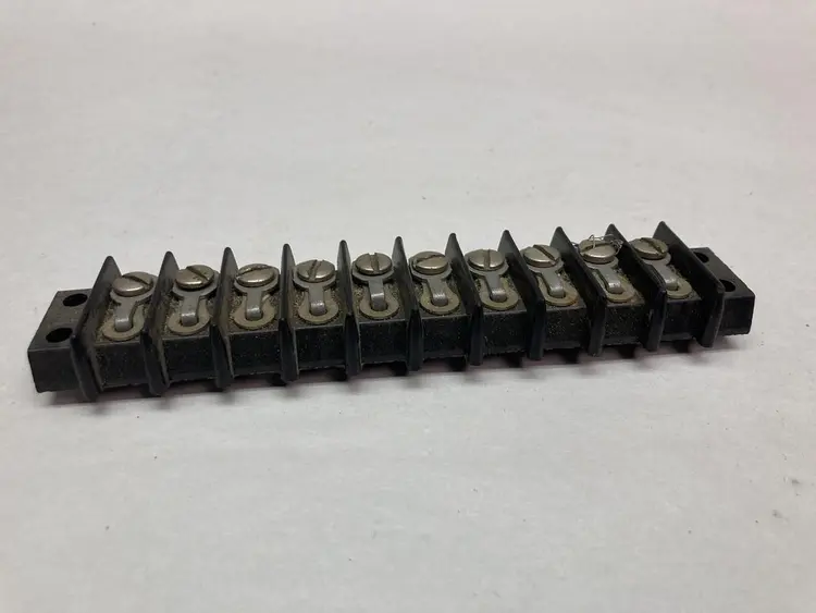 Used JONES 4 Miscellaneous Equipment (Electrical & Power) | Surplus Asset Holdings #1192183