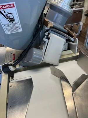 Used AM MFG. S-400 Dough Dividers California US | BakeryEquipment.com #1554931