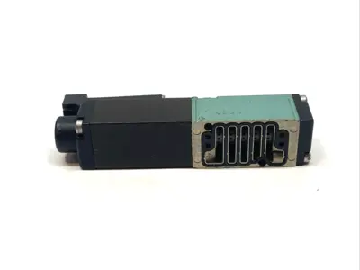 Used Numatics Pneumatic Solenoid Valve 24VDC 1.8W Solenoid Valves Michigan US | Maverick Industrial Sales #1402890