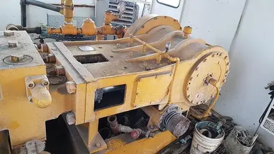 USED OILWELL SUPER 48 4.5X8 TRIPLEX WELL SERVICING REVERSING MUD PUMP